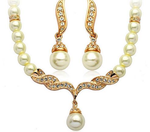 cosmic-pearl-jewelry-set